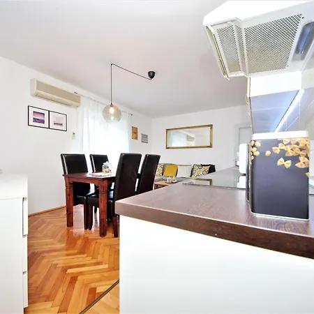 Apartman Strawberry *