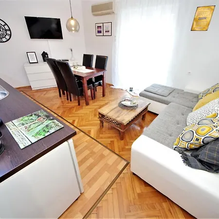 Apartman Strawberry *